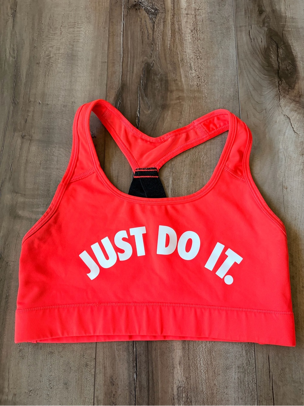 Women’s nike victory classic compression “just do it” sports bra. Size small.